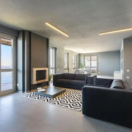 Magognino Sleeps 6 Pool Air Con Wifi Villa Stresa