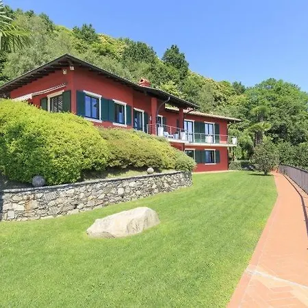 Magognino Sleeps 6 Pool Air Con Wifi Stresa